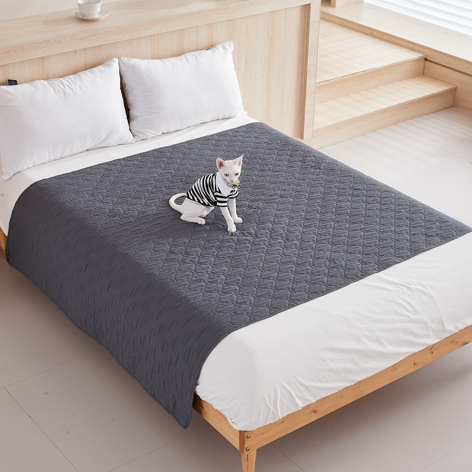 Waterproof Non-slip Pet Mattress Pet Blanket - Pawsentialshub